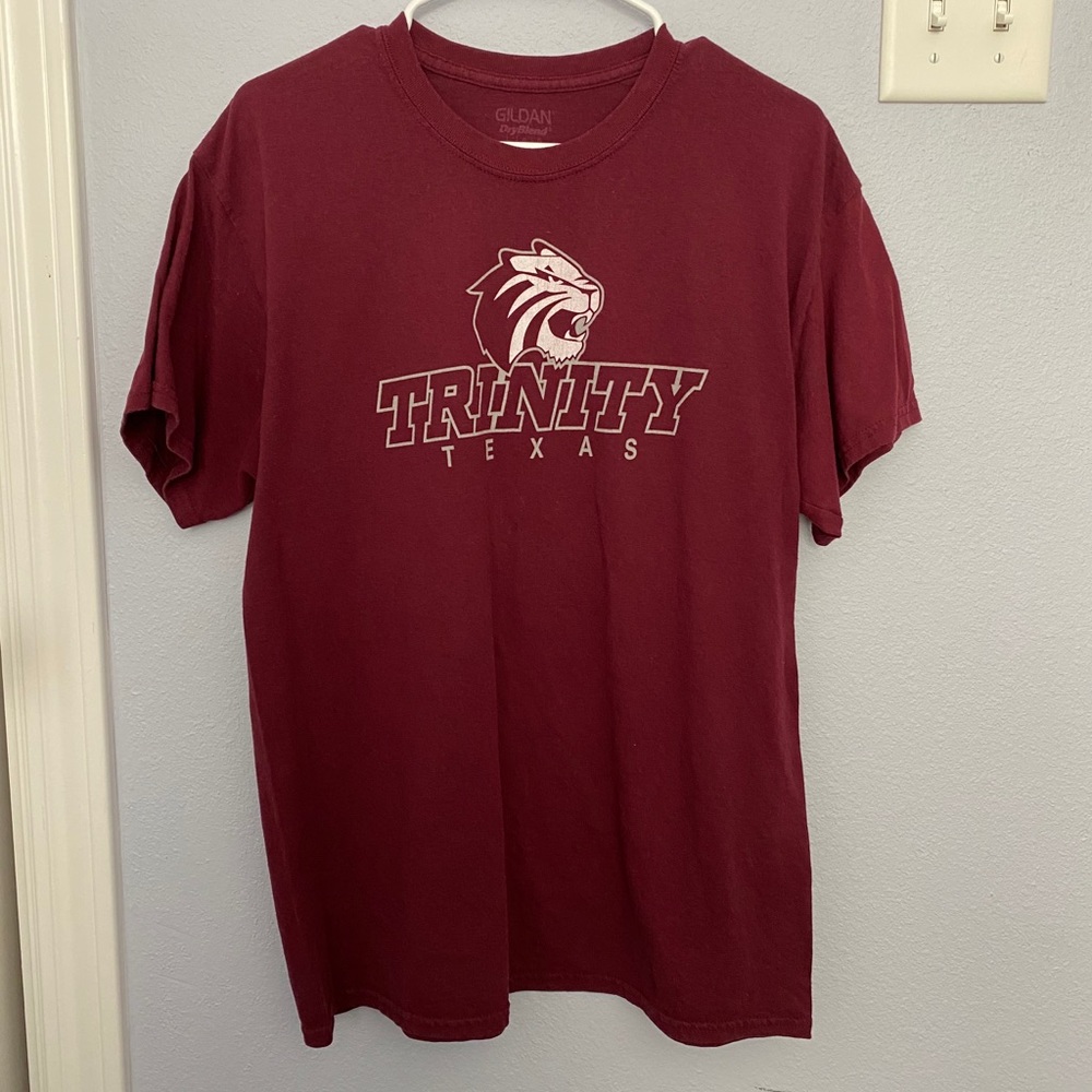 trinity university t shirt